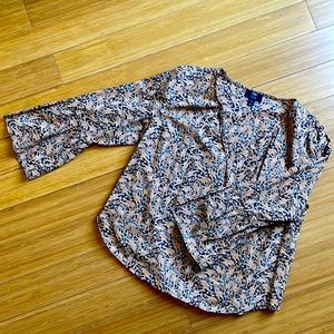 Bell sleeved J Crew blouse with cute giraffe print Size 14